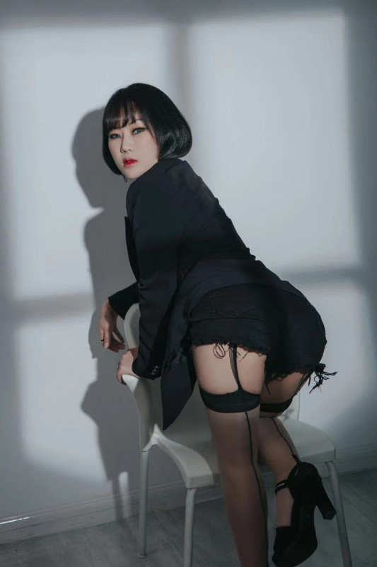 杭州名风黑寡妇